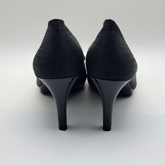 ALEX MARIE Black Heels.  SIZE 9M.  S903 - Picture 5 of 8